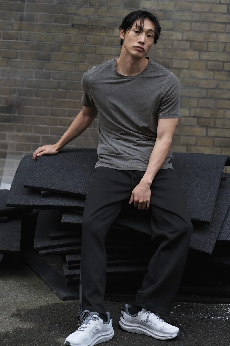 H&M Sports T-shirt with DryMove™