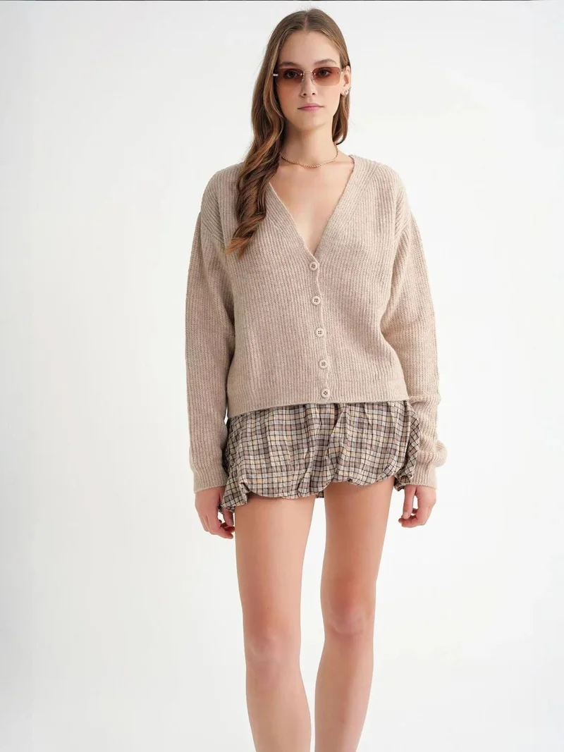 MixRay Mixray Textured V-Neck Button Cardigan