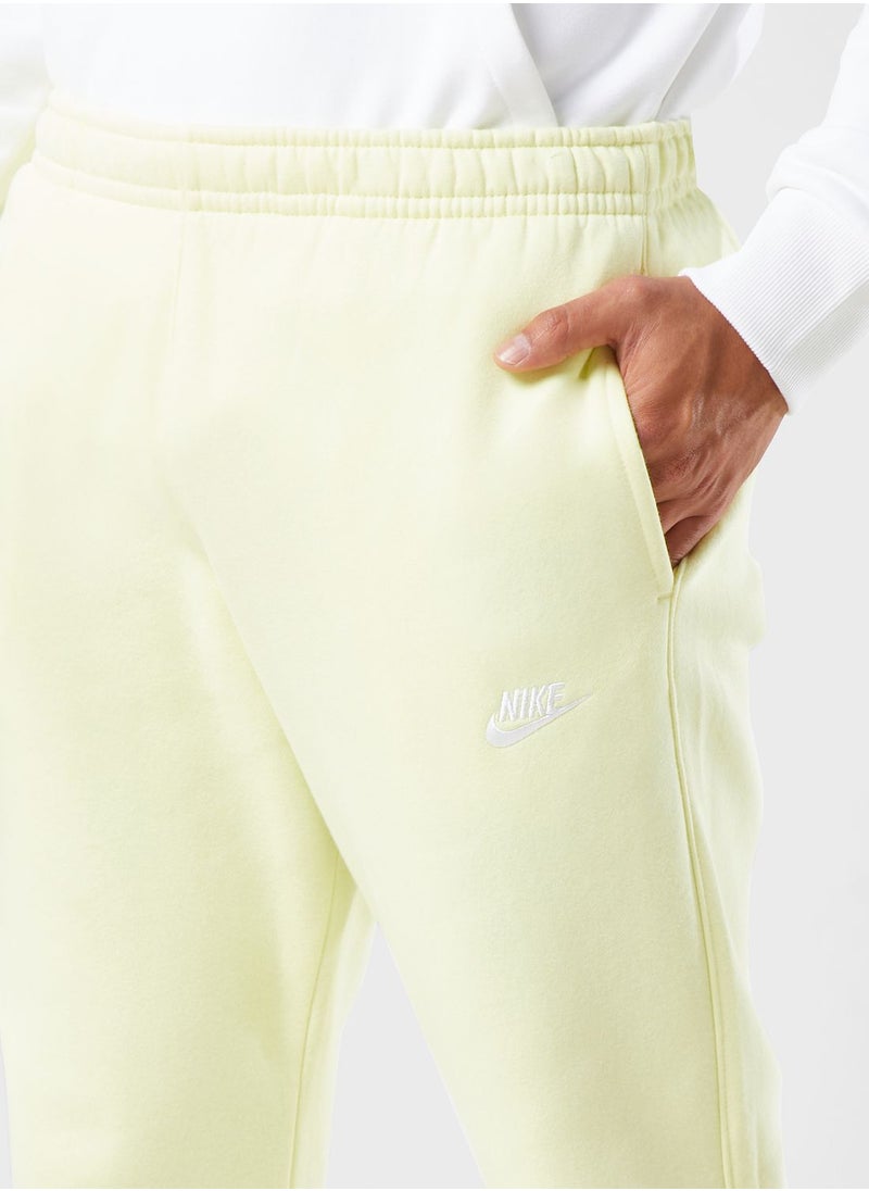 Nike Basketball Club Joggers  - Image 4