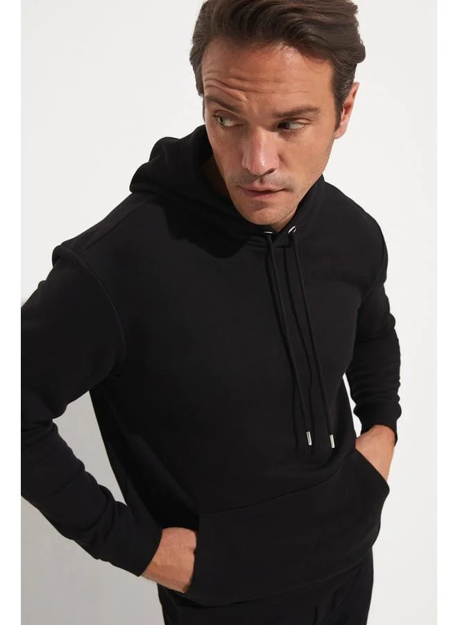 جون June Men Regular Fit Kangaroo Pocket Hooded Sweatshirt Black