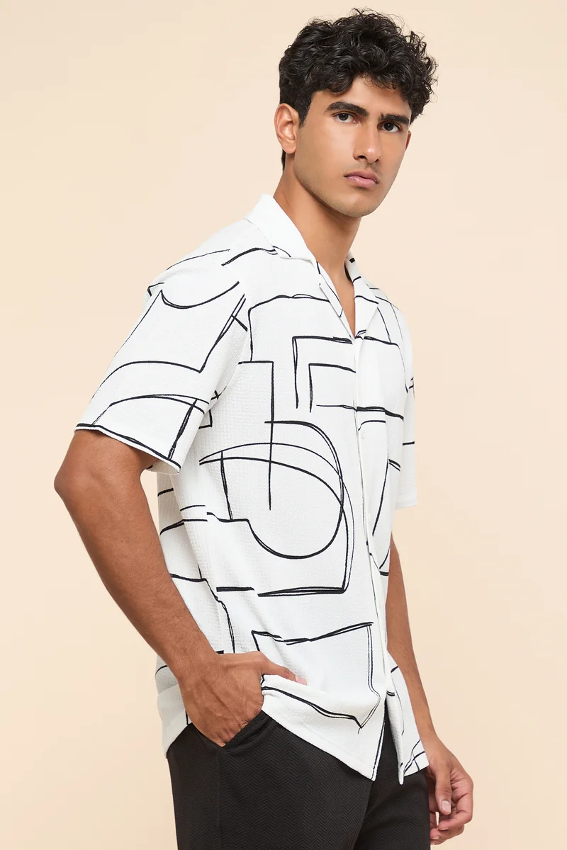 R&B Patterned Shirt with Reverse Collar and Short Sleeves