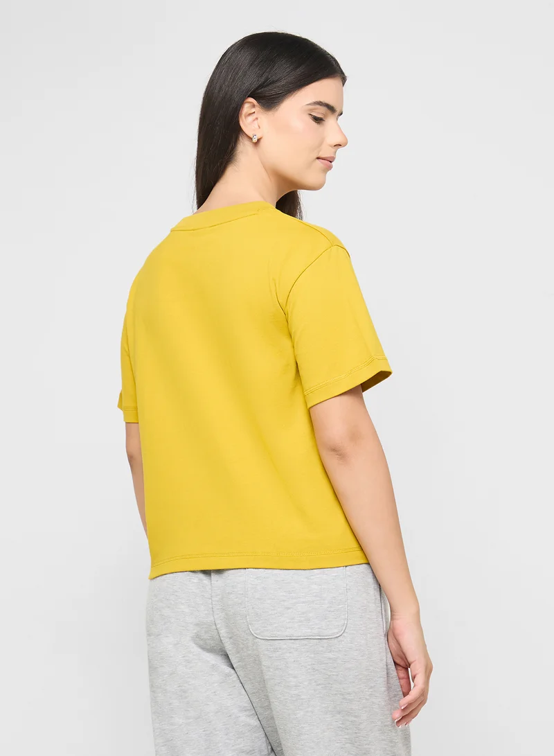 نيو بالانس Athletics Legacy T-Shirt