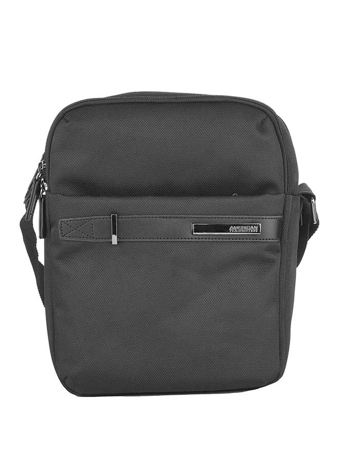 AMERICAN TOURISTER Nobelton VRT Laptop 14 Inch Black  - Image 1