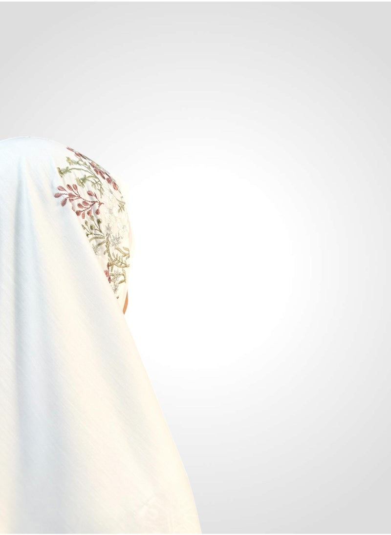 AL-HRAER - A Soft And Comfortable Two-Piece Embroidered Cotton Prayer Sheet That Fits All Sizes - Image 1