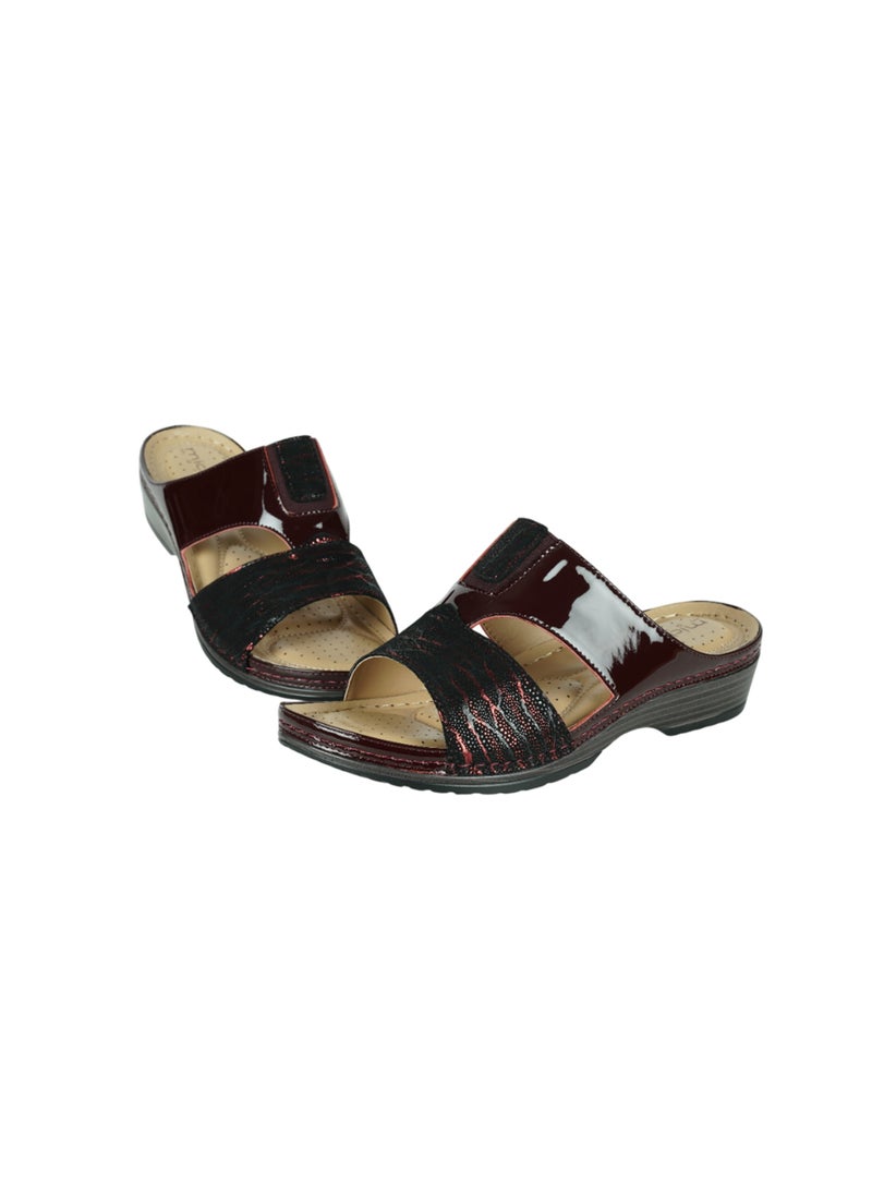 Michelle Morgan 092-2820 Michelle Morgan Ladies Casual Sandals 88998-6 Maroon  - Image 1