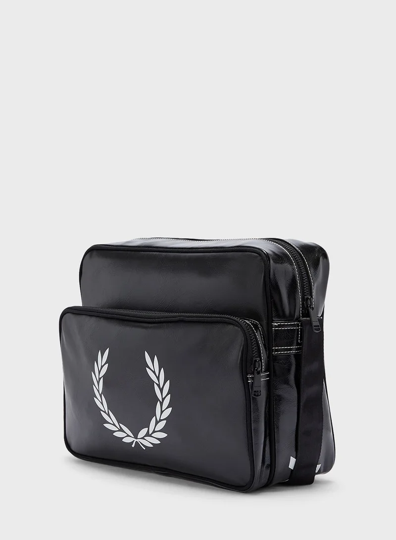 FRED PERRY Laurel Wreath Messenger Bag