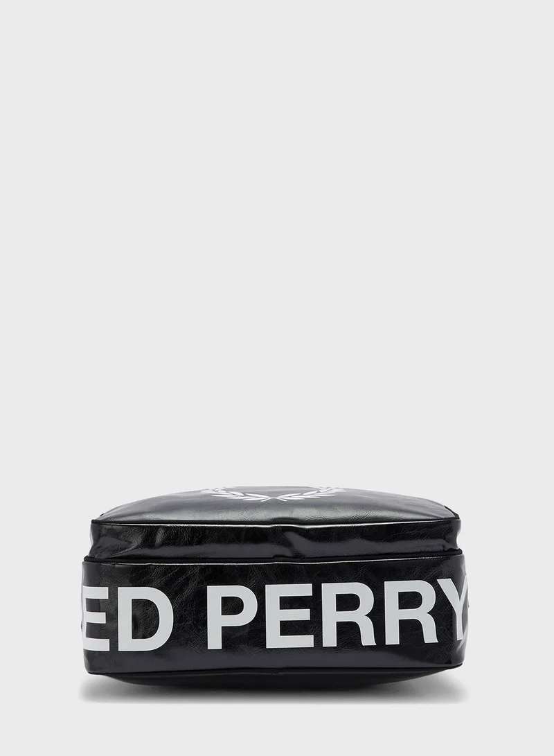 FRED PERRY Laurel Wreath Messenger Bag