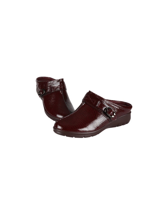 Michelle Morgan 092-2431 Michelle Morgan Ladies Clogs 18397-224 Bordo  - Image 2