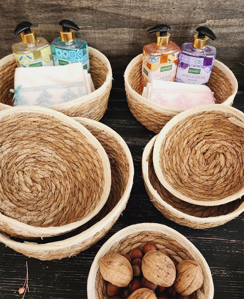Montesev Narcissus Wicker 7-Piece Basket Storage Box Basket Set Organizer Kitchen Bathroom Organizer Cream - Image 4