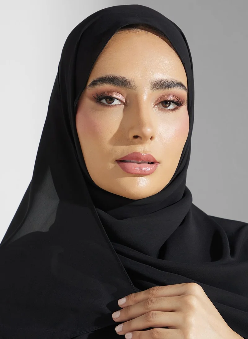 خزانة Embellished Detail Abaya
