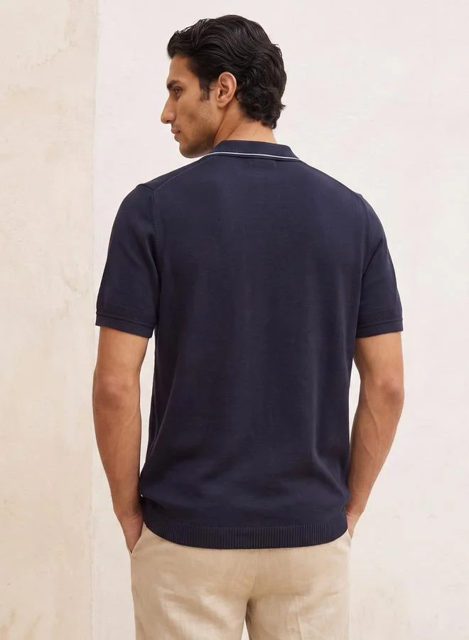 Iconic  Iconic Regular Fit Collared Textured Short Sleeves Shirt for Men | Best Price UAE