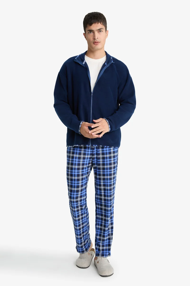 Defacto  Regular Fit Polar Fleece Plaid Pyjamas Pants for Men | Best Price UAE