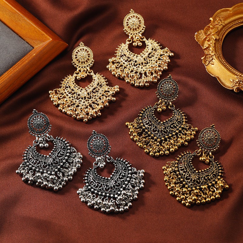 Retro Bohemian Ethnic Style Earrings Women'S Exaggerated Temperament Hollow Love Earrings Long Bells Indian Accessories - Image 2