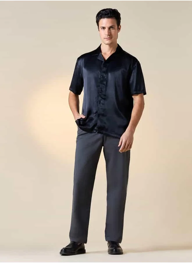 ايكونيك Iconic Regular Fit Mid-Rise Pants with Pockets