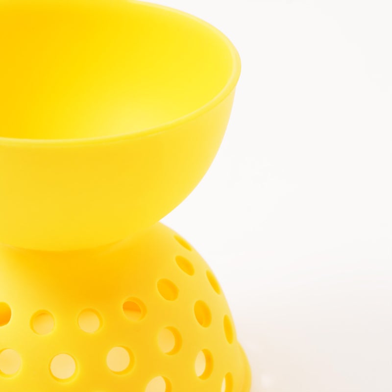 OXO egg poacher silicone 2pcs in yellow 3.5"* 3"* 3" - Image 4