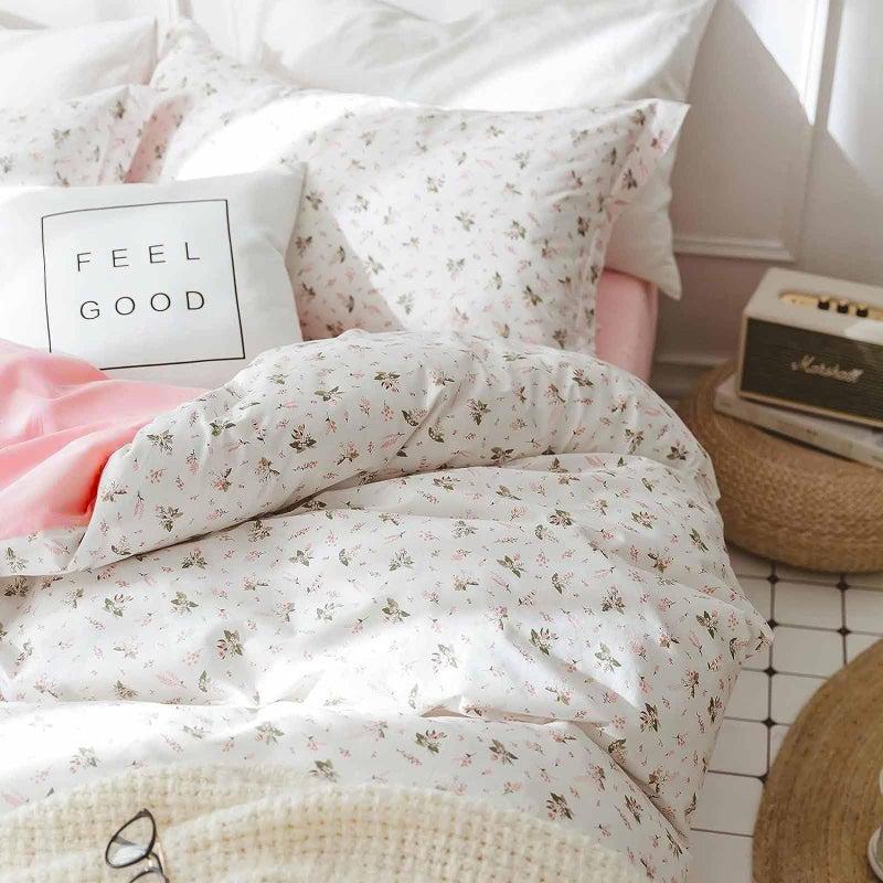 Faincy Floral Full Size Comforter Set Pink White Flower Leaf Pattern Printed Preppy Reversible Alternative Bed Sets 80 x 90 3PC Soft Microfiber Duvet Vintage Bedding in a Bag for Women Girls