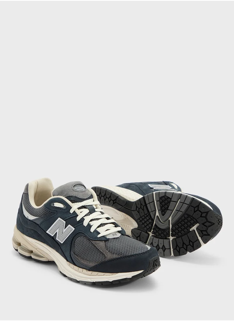 New Balance 2002 Sneakers