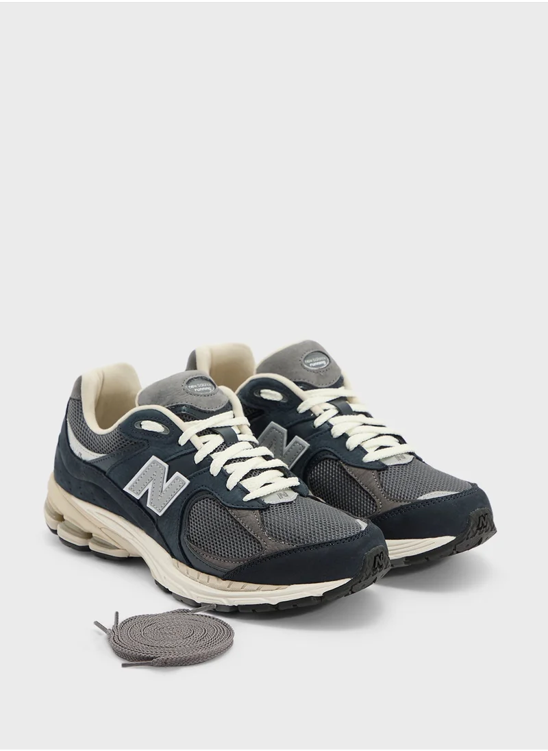 New Balance 2002 Sneakers
