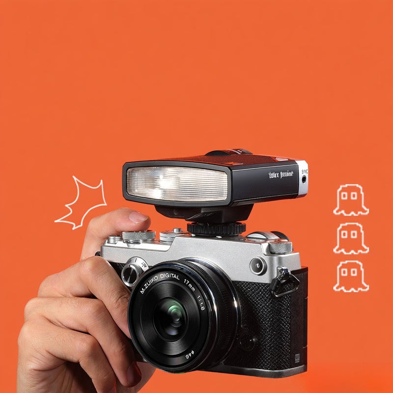 Retro Camera Flash: Green Universal Camera Flash - Timeless Classic Design, Easy Auto & Manual Modes for Digital Film Cameras On The Go - Image 3