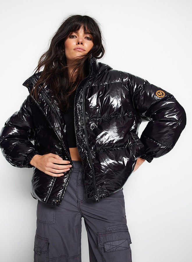 trendyol Black Oversize Hooded Shiny Water Repellent Puffer Jacket TWOAW24MO00212  - Image 1