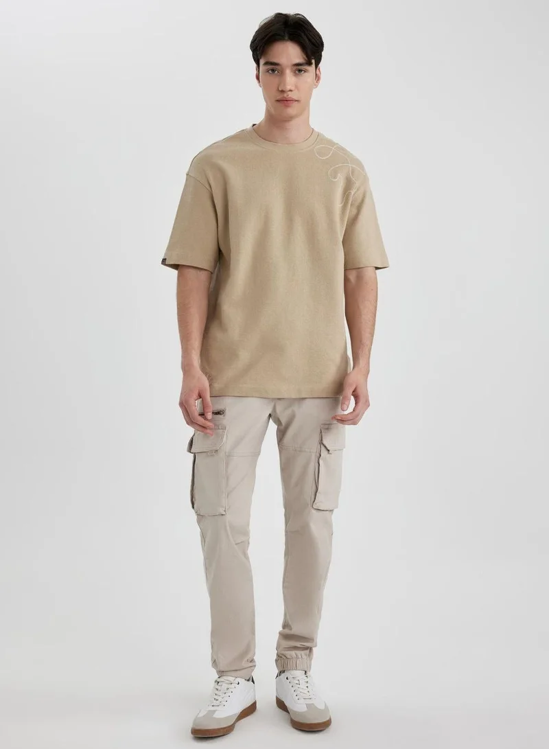 DeFacto  Comfort Fit Crew Neck T-Shirt for Men | Best Price UAE