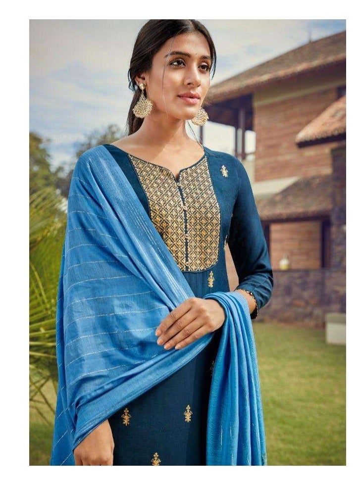 Kala KALAROOP RAMEE SALWAR KAMEEZ FABRIC TOP: MUSLIN WITH SEQUENCE WORK FABRIC BOTTOM: MUSLIN WITH SEQUENCE DUPATTA: FANCY JACQUARD BORDER DESIGN: 6  - Image 2