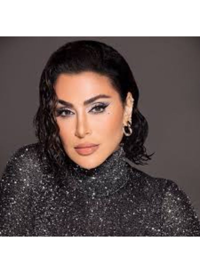 diva deva Colored contact lenses from the brand "Diva Lenses", in the color "Gala". - Image 1