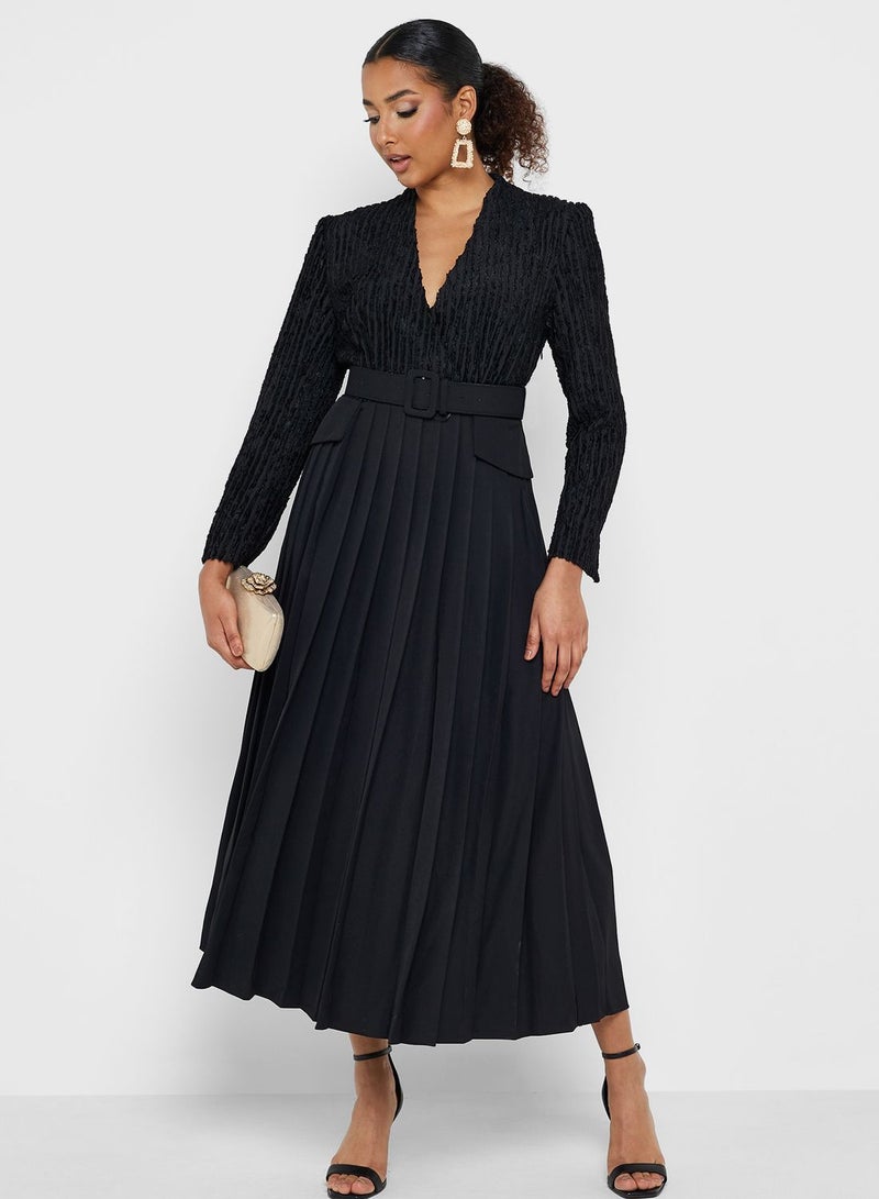 Montania Belted Pleated Dress - Image 4