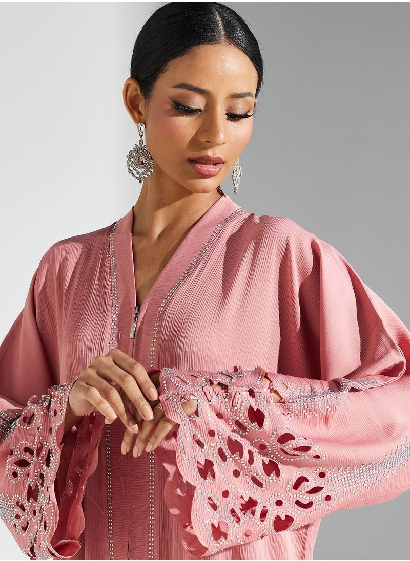 خزانة عباية بتفاصيل لامعة مع شيلة  - Image 3