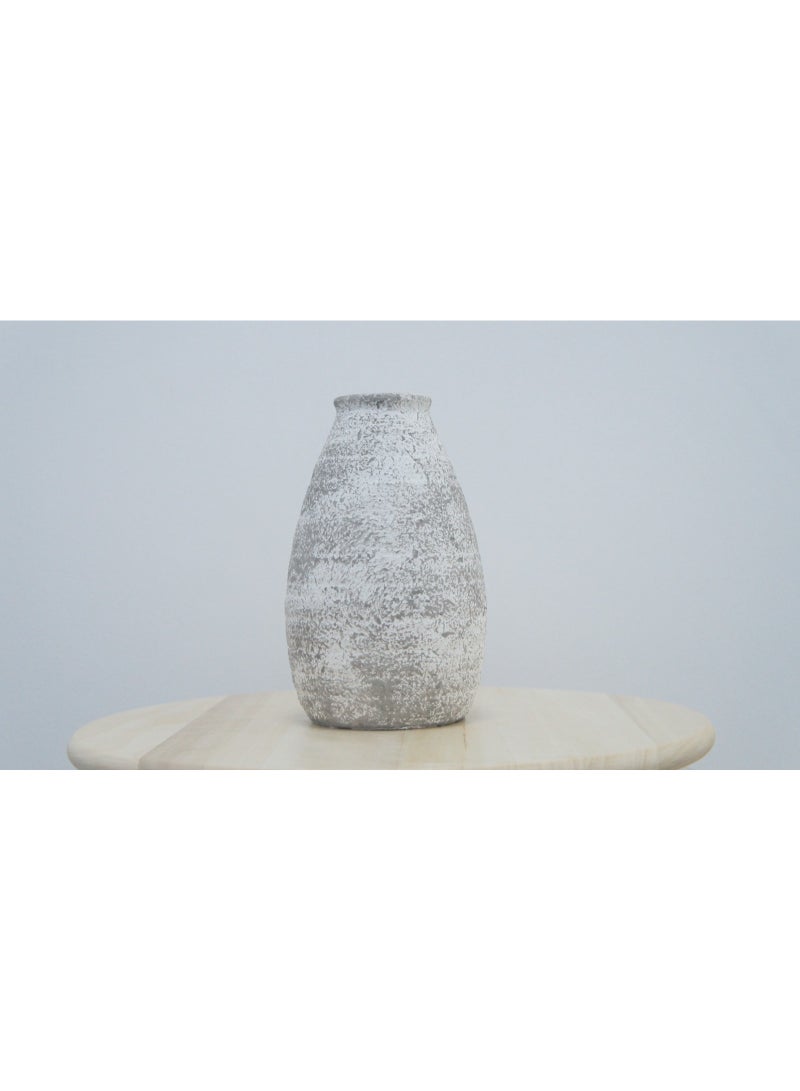 ROUGH EFFECT CERAMIC VASE IN GREY