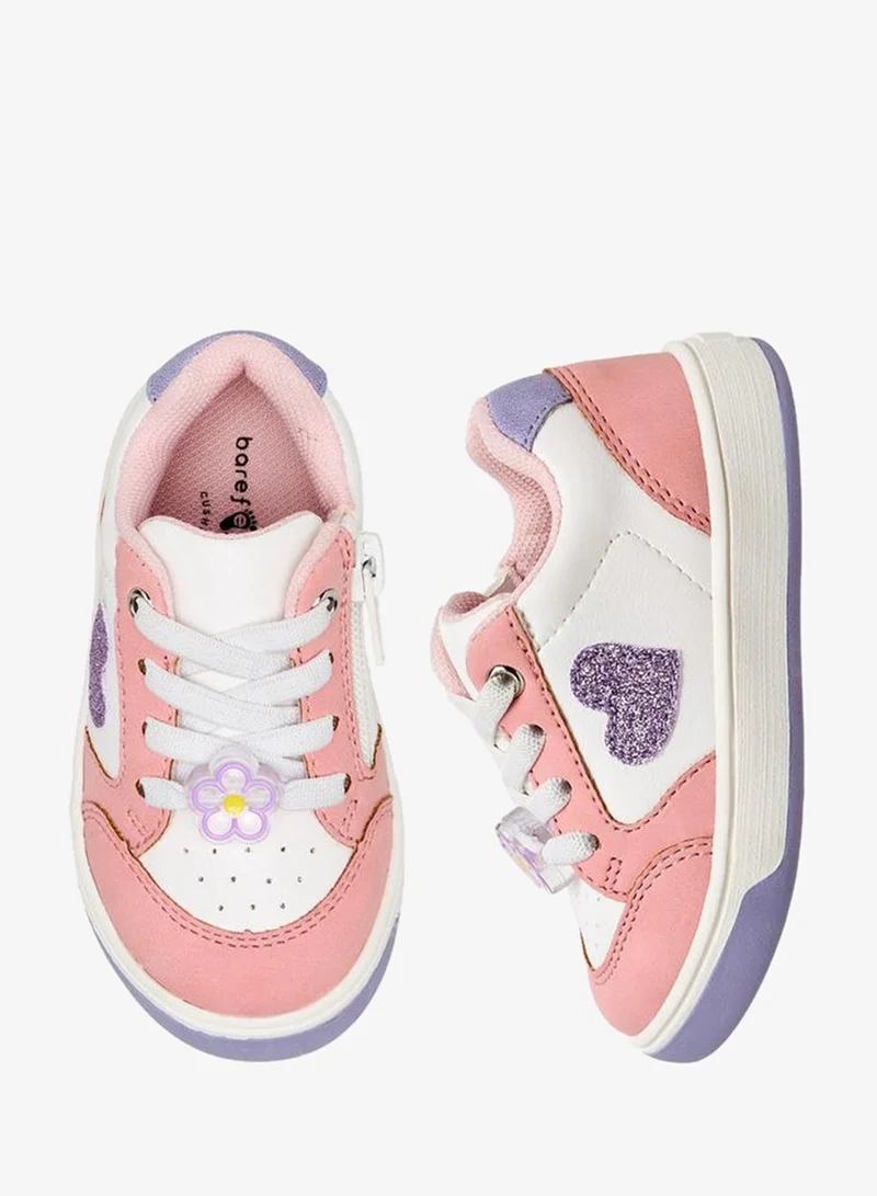 بيرفيت Girls Heart Detail Sneakers