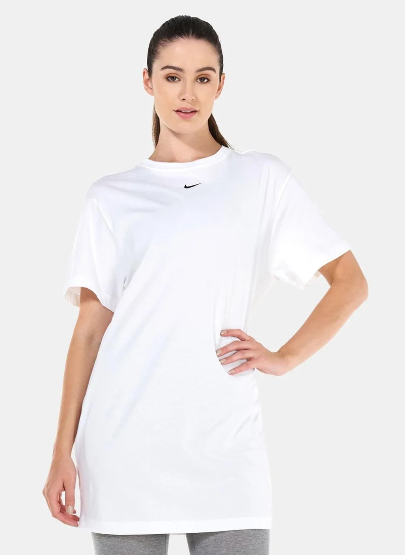 Nike Women's Sportswear Essential Dress