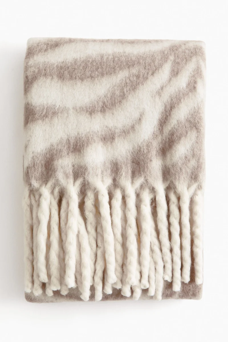 H&M Patterned wool-blend blanket