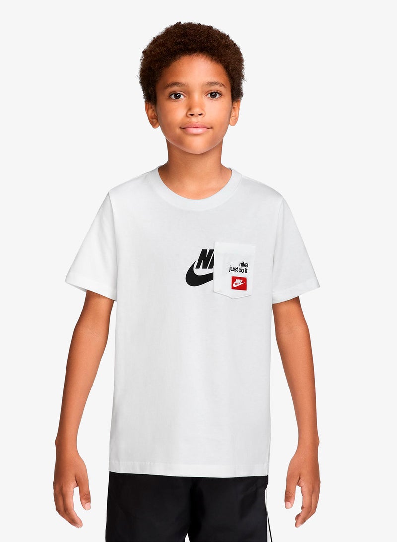 Nike Youth Pocket Futura T-Shirt - Image 1