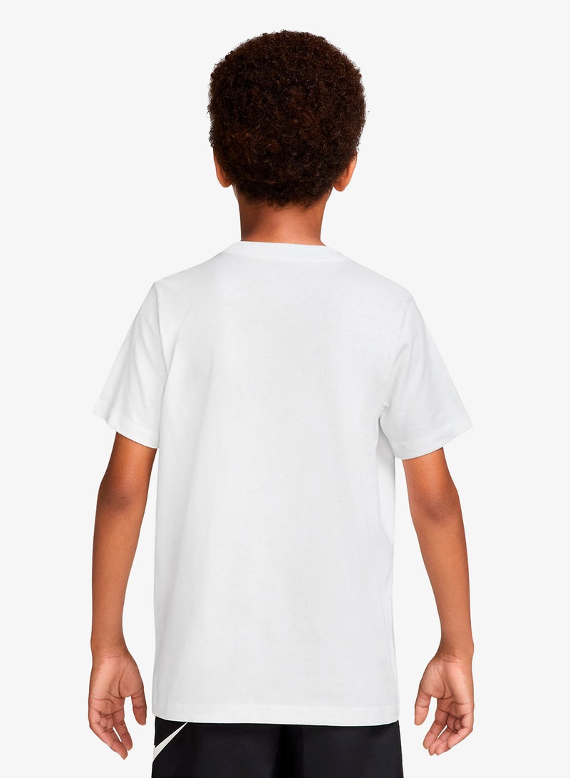 Nike Youth Pocket Futura T-Shirt - Image 2