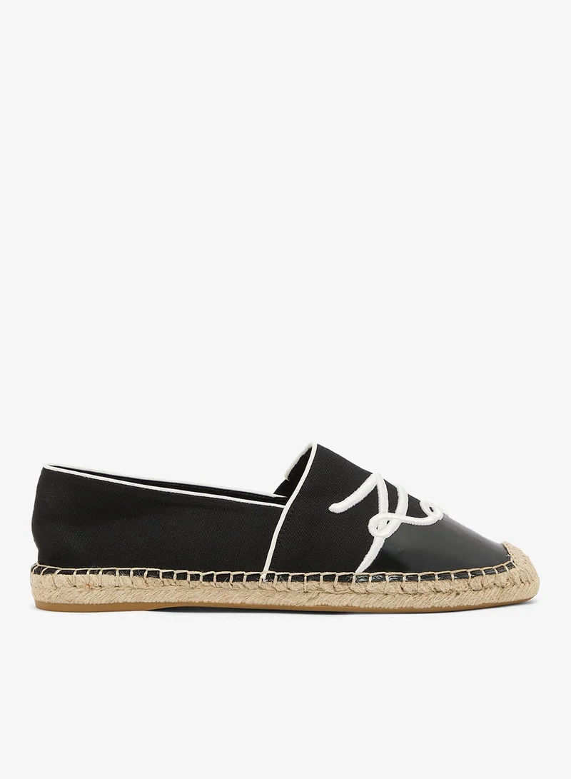 Karl Lagerfeld Kamini Signia Toe Slip On Shoes
