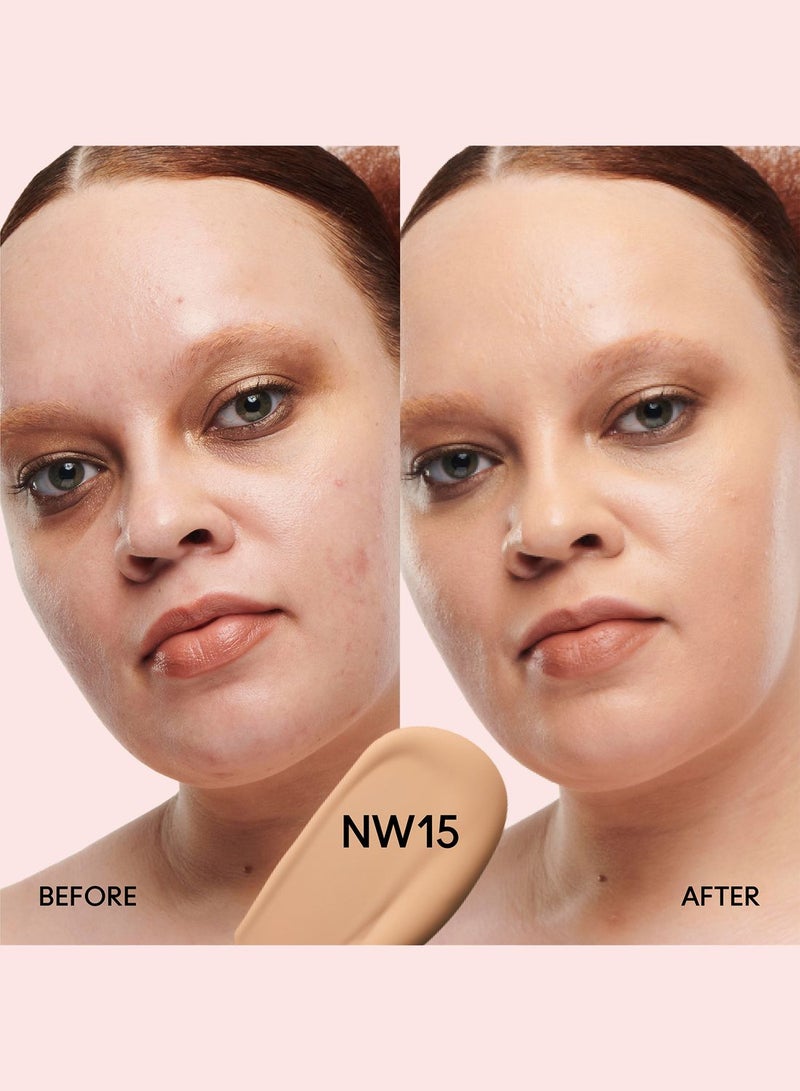 MAC Cosmetics Studio Radiance Serum Powered Foundation - NW15 - Image 3