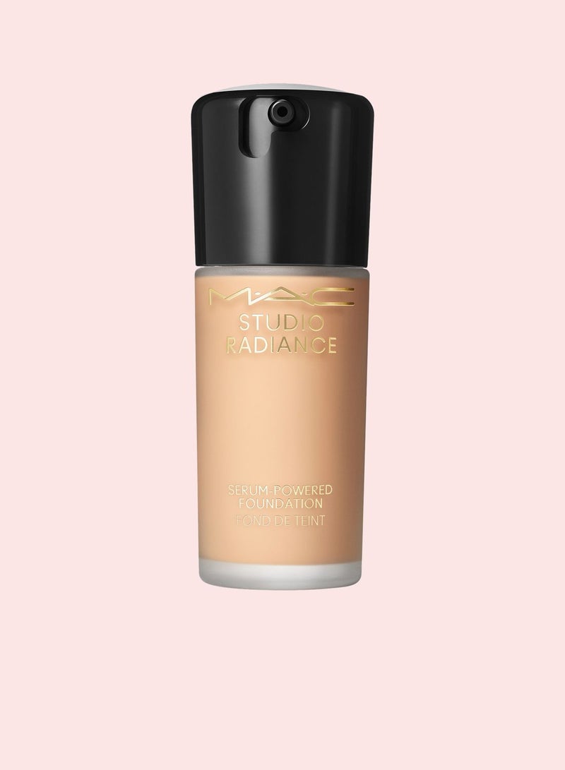 MAC Cosmetics Studio Radiance Serum Powered Foundation - NW15 - Image 1
