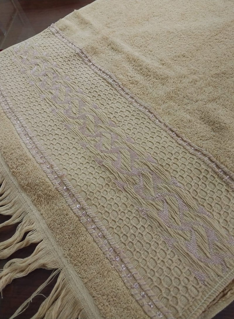 Cotton face towel with beige fringes, large size 110*60  - Image 2