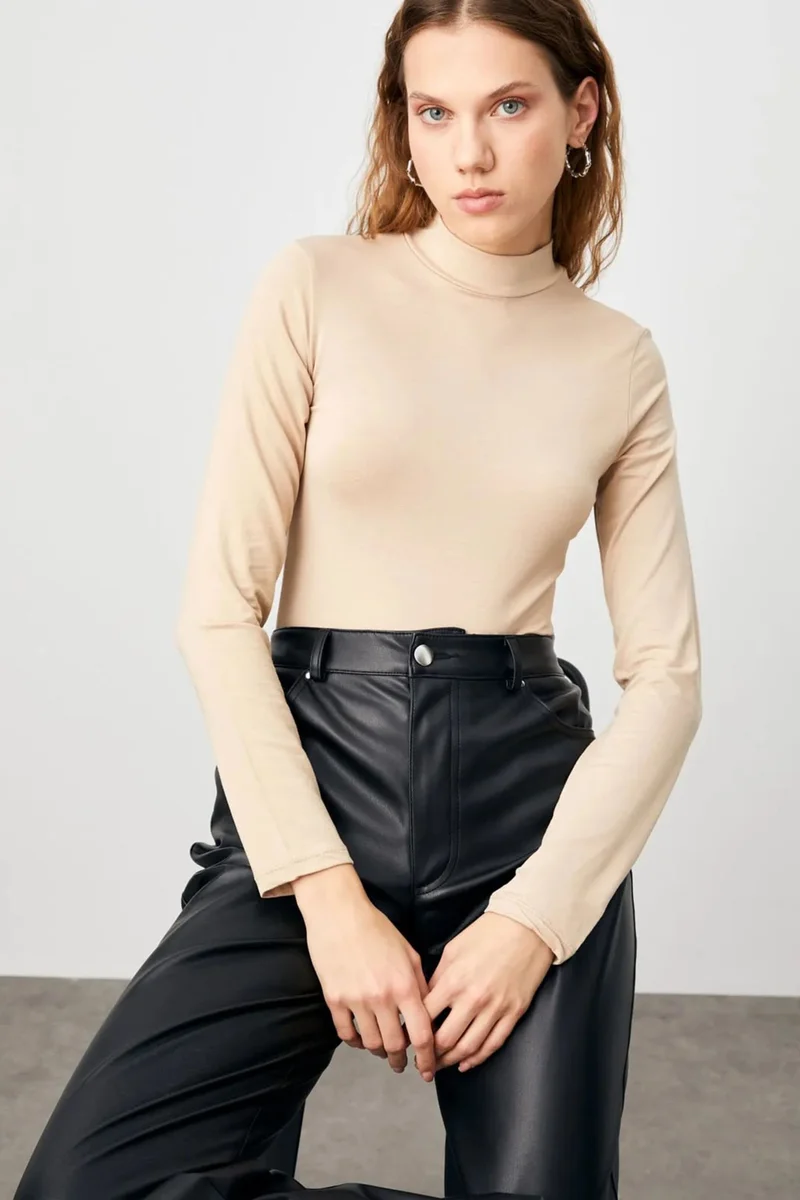 Bipantolon BIPANTOLON Women's 3-Pack Slim Fit Turtleneck Bodysuits