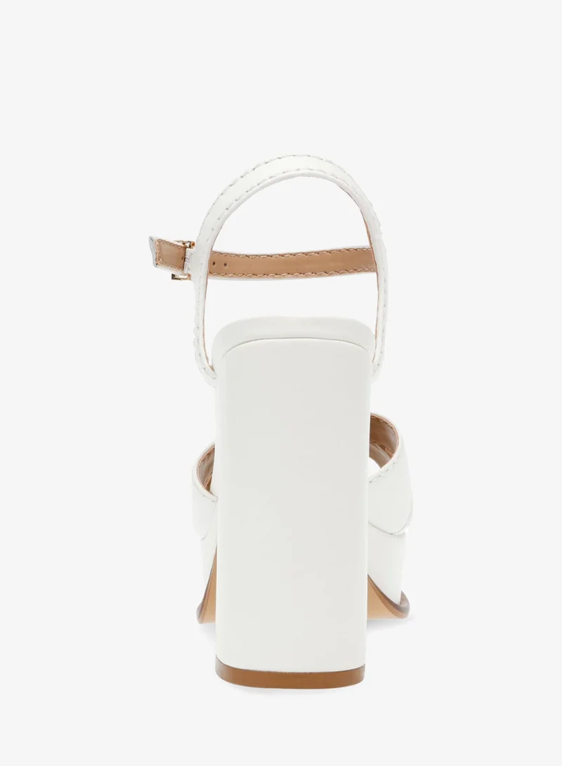 STEVE MADDEN Steve madden acclaim white women's sandals