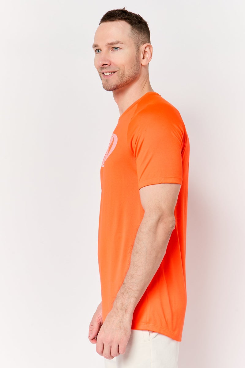 UNDER ARMOUR Men Loose Fit Short Sleeve Tech 2,0 Lockertag Training T-Shirt, Neon Orange - Image 3