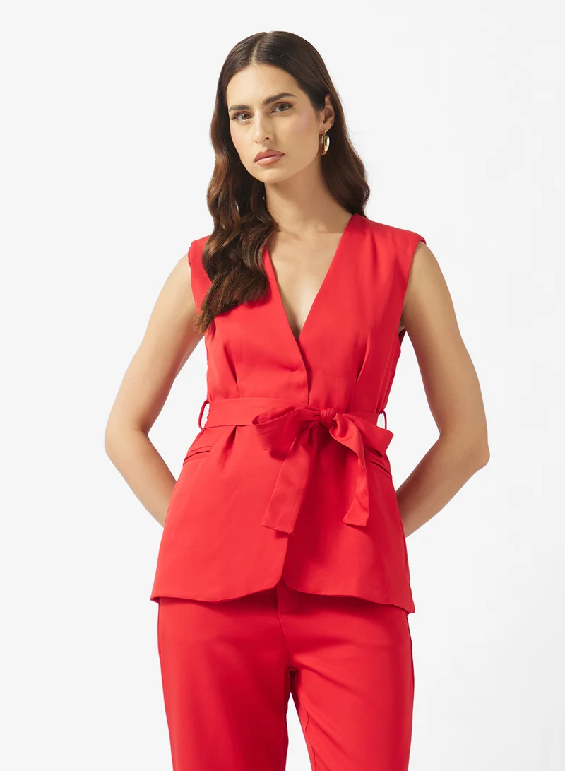 ايلا طقم سترة وبنطلون مفصل