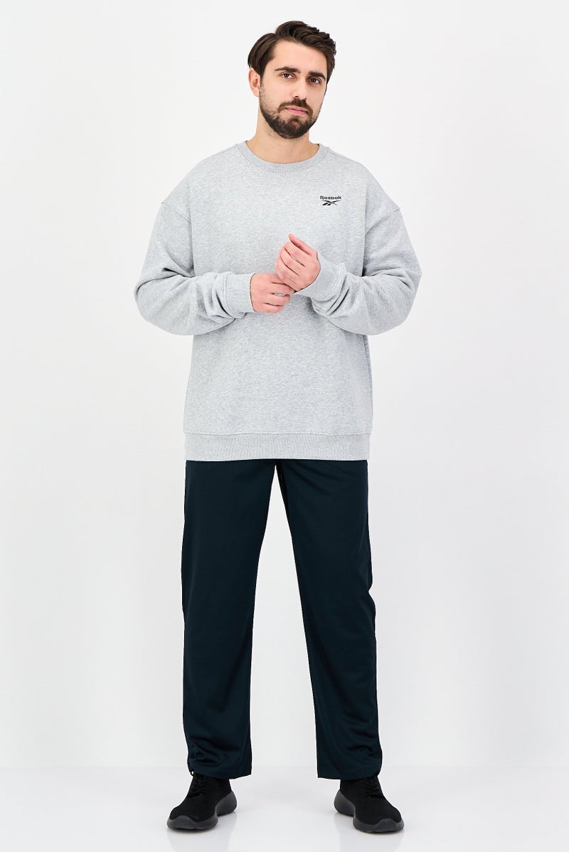 Reebok سويت شيرت رياضي للرجال بأكمام طويلة مناسب، رمادي فاتح - Image 4