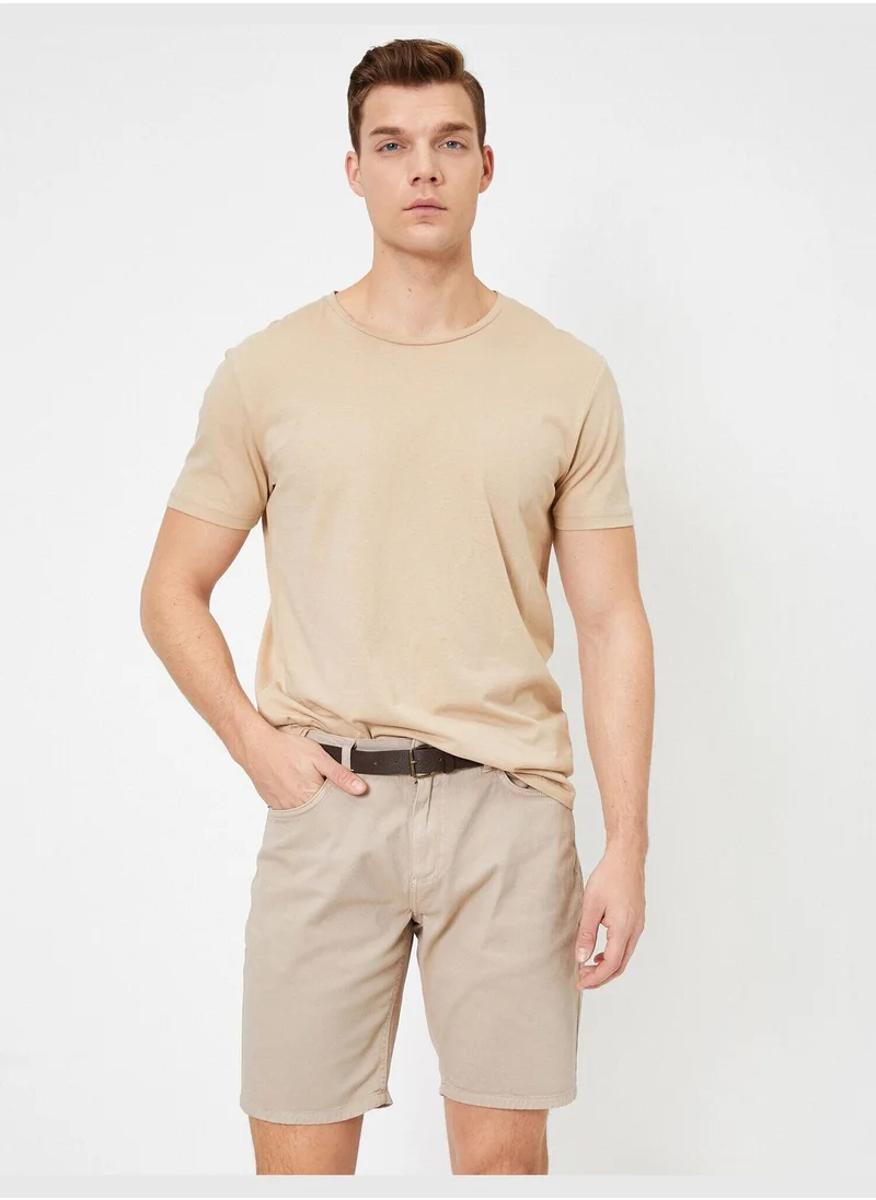 KOTON Pocket Detailed Shorts Slim Fit