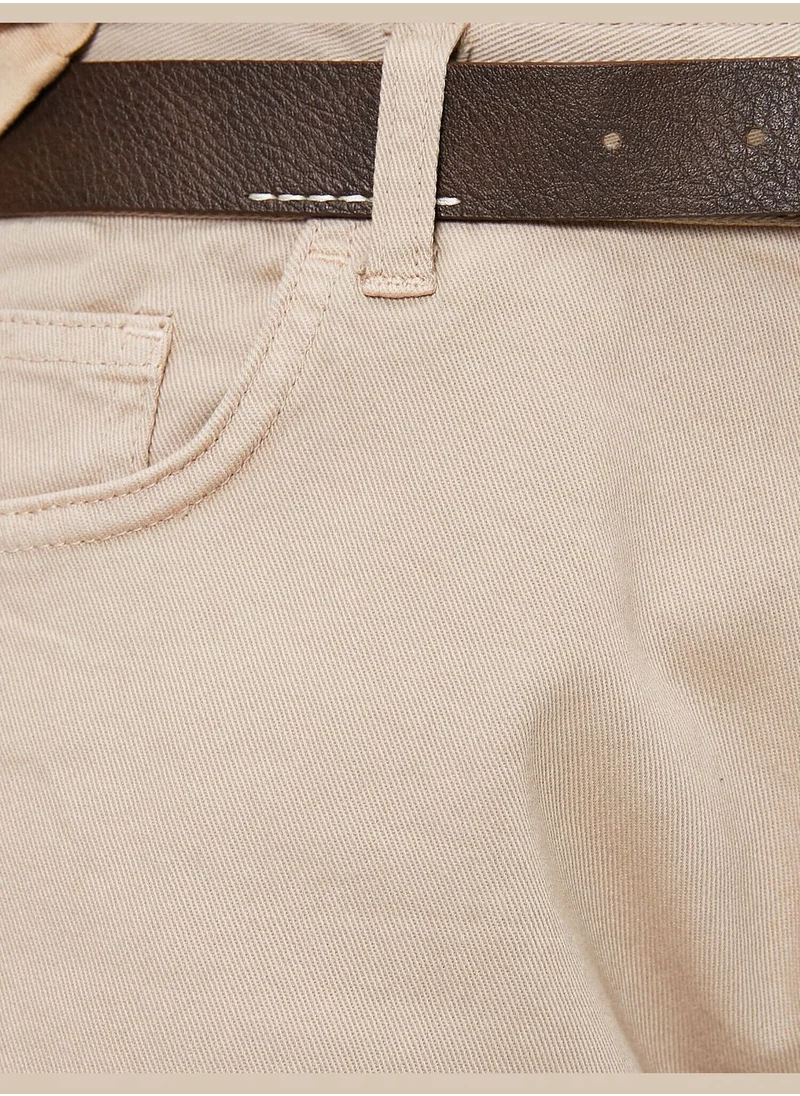 KOTON Pocket Detailed Shorts Slim Fit