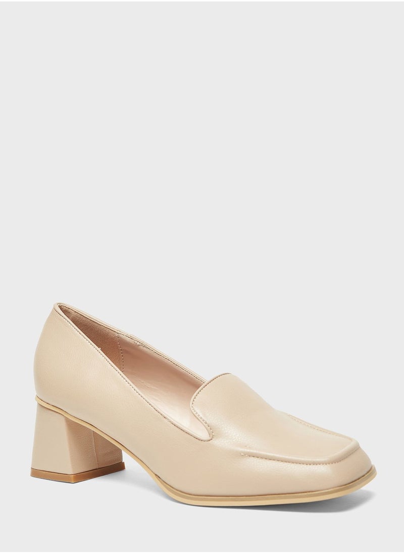 shoexpress - Square Toe Pumps - Image 1