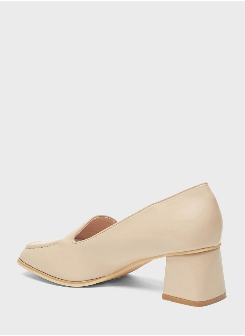 shoexpress - Square Toe Pumps - Image 1
