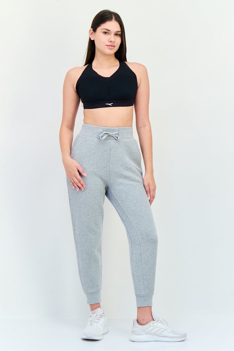 Reebok حمالة صدر رياضية مبطنة بشعار العلامة التجارية للنساء، سوداء - Image 4
