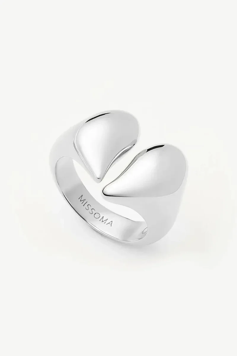 Missoma Molten Heartbreaker Statement Ring